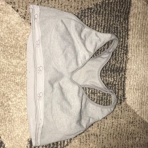 gray sports bra